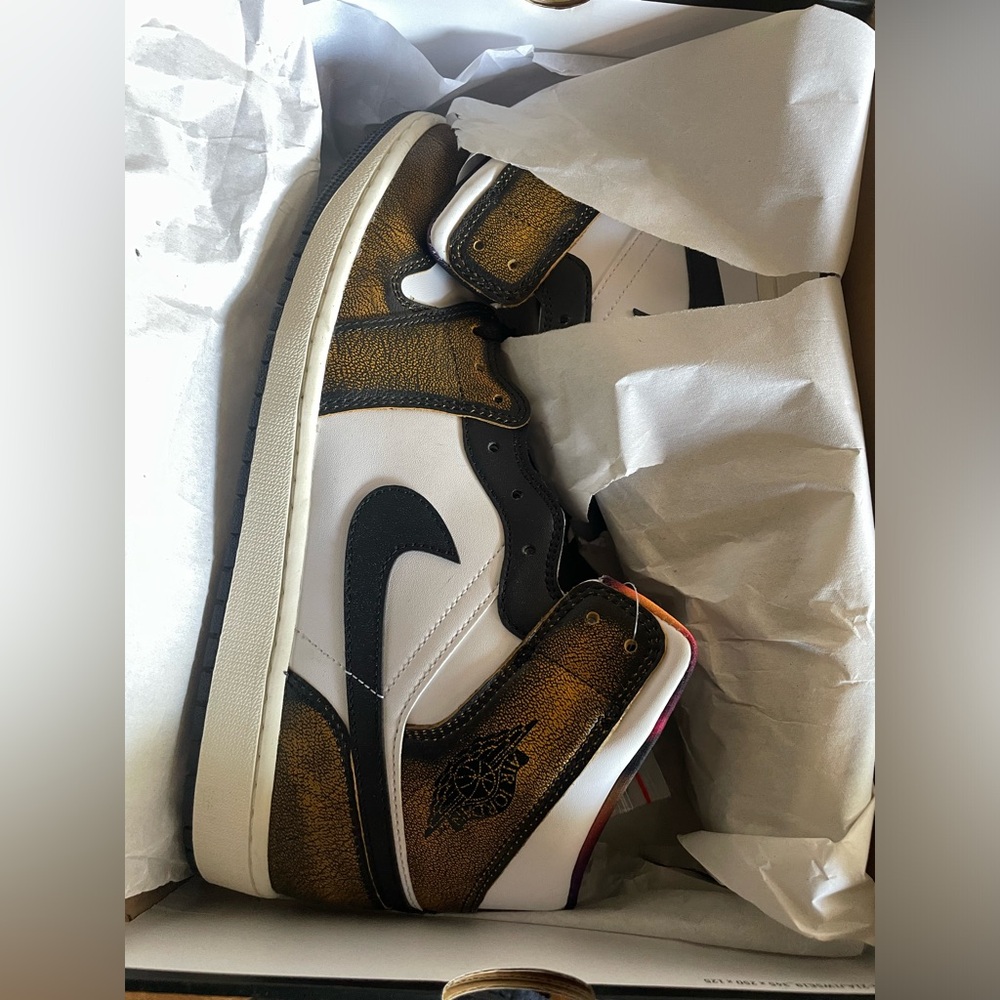 Men’s Jordan’s size 13